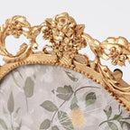 Oval Vintage Photo Frame