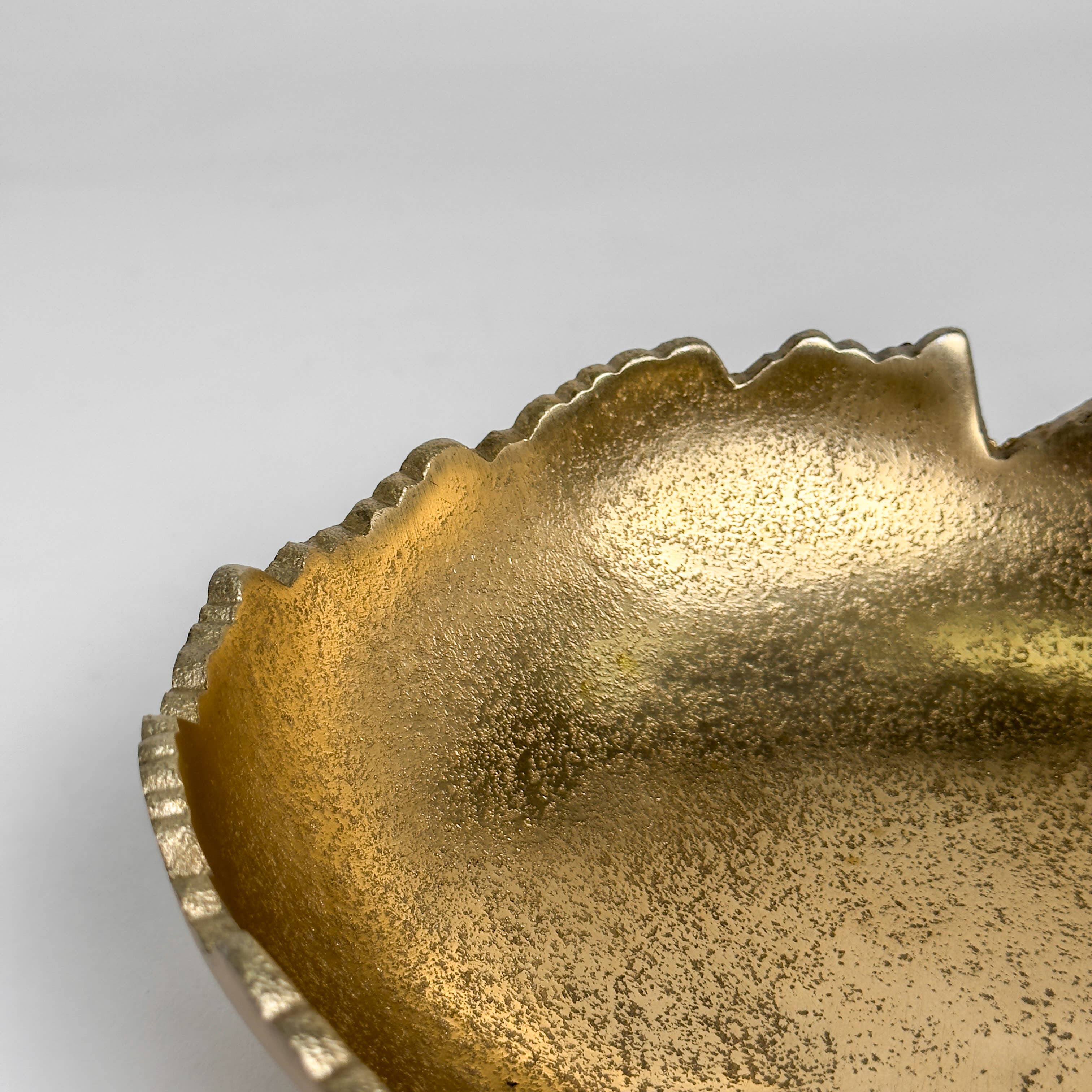 Gilded Texture Bowl