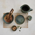 2-1/2 Quart Stoneware Pitcher