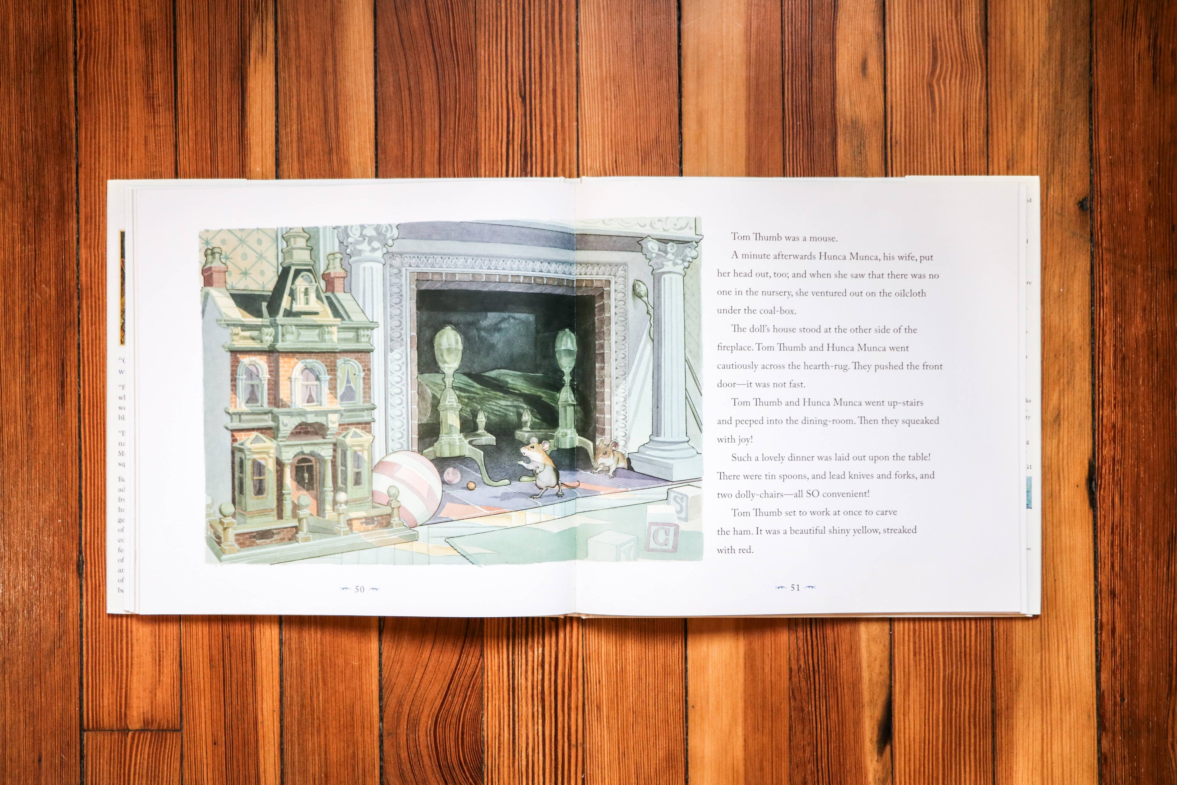 The Classic Tale of Peter Rabbit Hardcover: The Classic Ed